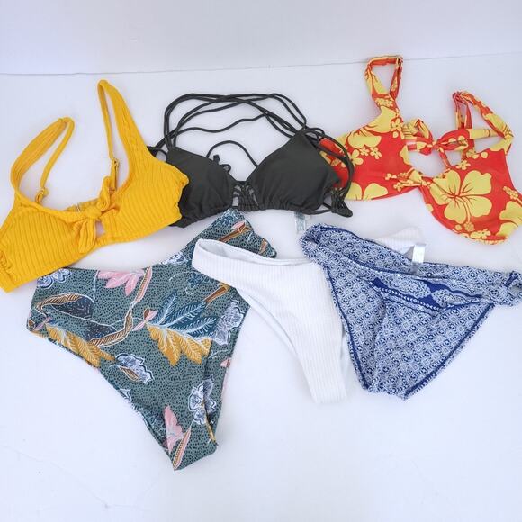 Lot 6 Piece Bathing Suit Collection Size Medium Juniors, Cheeky Swimsuits - Picture 1 of 6